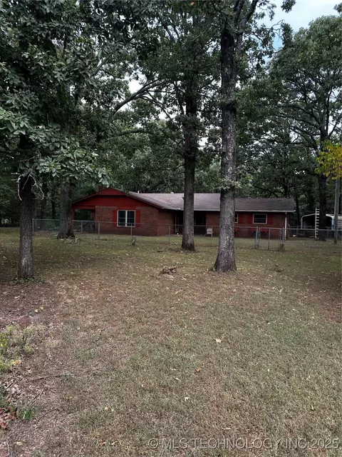 14784 W 806 Rd, Tahlequah, OK 74464