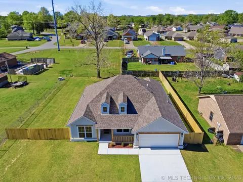 21524 E 35th Pl S, Broken Arrow, OK 74014 photo 3