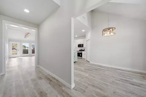 21524 E 35th Pl S, Broken Arrow, OK 74014 photo 5
