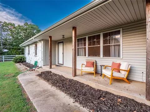7 Oaklawn Dr, Mcalester, OK 74501