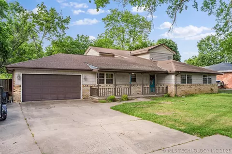 3608 Velma Dr, Bartlesville, OK 74006