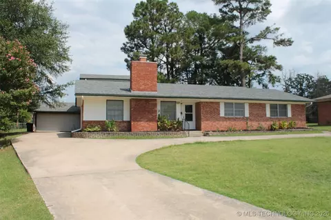 1014 Newton Dr, Mcalester, OK 74501