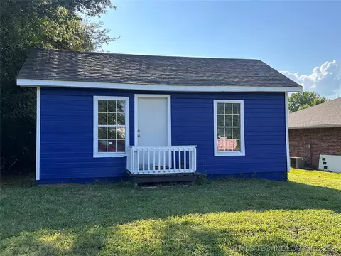 704 N Sherman Ave, Okmulgee, OK 74447