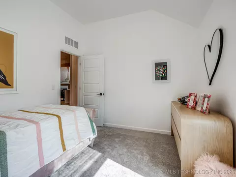 8986 E 161st Pl S, Bixby, OK 74008 photo 32