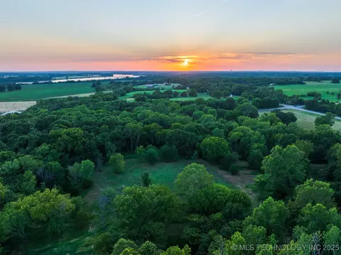 141 St, Broken Arrow, OK 74014