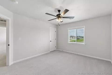 Bedroom - 88 E 165th Pl S, Glenpool, OK 74033 photo 14 of 16