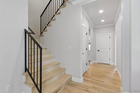 Entry Way - 88 E 165th Pl S, Glenpool, OK 74033 photo 3 of 4
