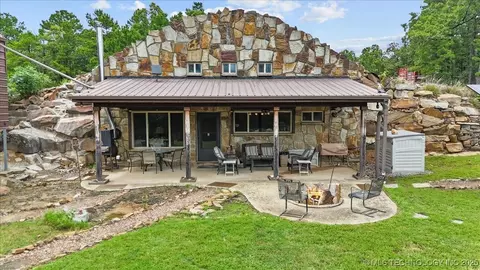 6250 SE 1087 Ave, Wilburton, OK 74559
