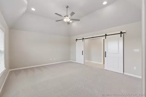 Bedroom - 103 E 165th Pl S, Glenpool, OK 74033 photo 9 of 15