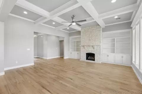 Living - 103 E 165th Pl S, Glenpool, OK 74033 photo 1 of 5