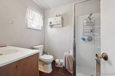 1003 E 4th St, Cushing, OK 74023 photo 11