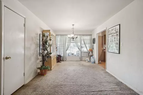 1003 E 4th St, Cushing, OK 74023 photo 6