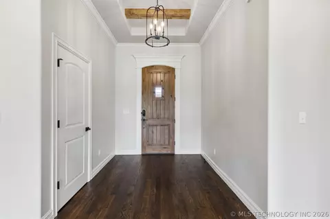 102 E 165th St S, Glenpool, OK 74033 photo 4