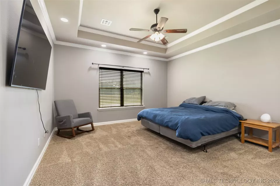 Bedroom - 20525 S 4120 Rd, Claremore, OK 74019 photo 1 of 4