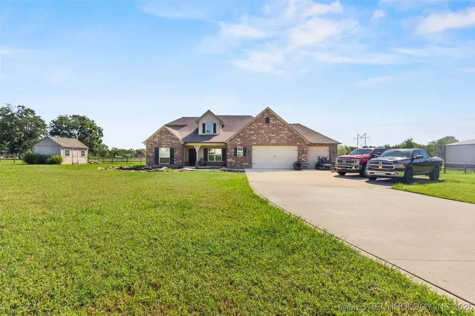 Exterior - 20525 S 4120 Rd, Claremore, OK 74019 photo 1 of 2
