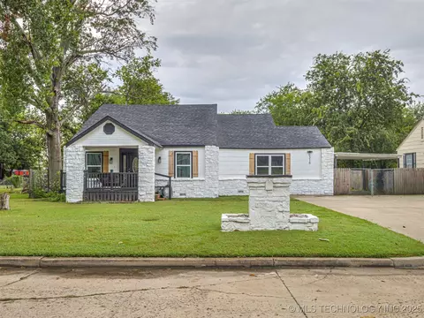 6316 E 5th St, Tulsa, OK 74112 photo 2