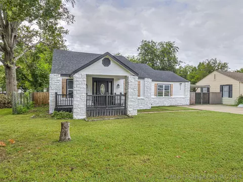 6316 E 5th St, Tulsa, OK 74112 photo 4
