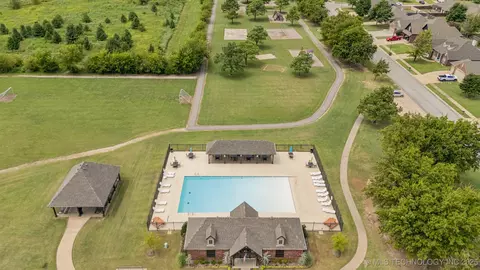 20495 E 33rd Pl S, Broken Arrow, OK 74014 photo 35