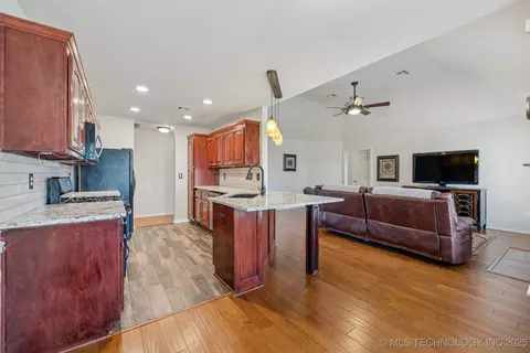 20495 E 33rd Pl S, Broken Arrow, OK 74014 photo 10