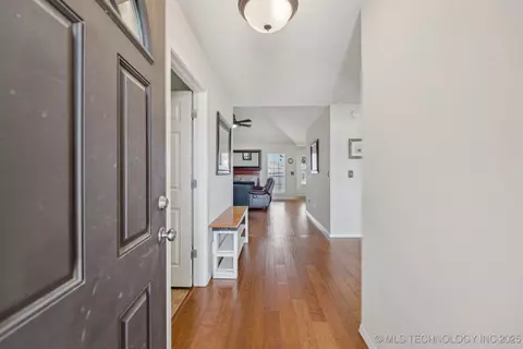 20495 E 33rd Pl S, Broken Arrow, OK 74014 photo 3