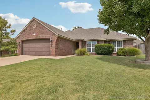 20495 E 33rd Pl S, Broken Arrow, OK 74014 photo 2