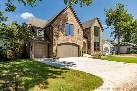 1009 E 38th St, Tulsa, OK 74105 photo 2