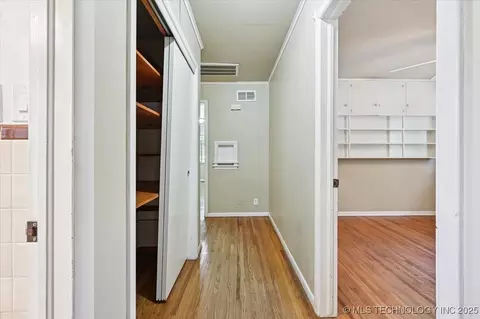 1025 E 53rd St, Tulsa, OK 74105 photo 14