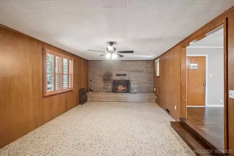 843 E 4th, Cushing, OK 74023 photo 10