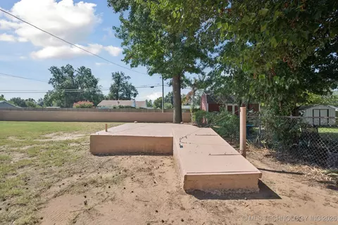 843 E 4th, Cushing, OK 74023 photo 23