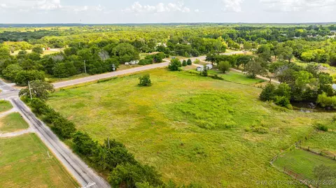 0 NW 10th St, Ada, OK 74820 photo 4
