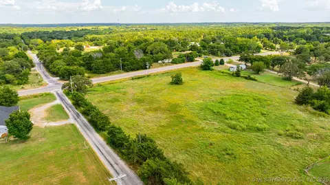 0 NW 10th St, Ada, OK 74820 photo 3