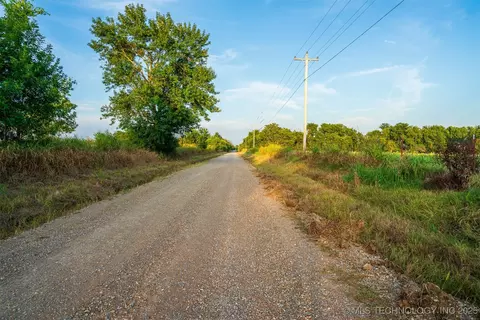 2 E 700 Rd, Wagoner, OK 74467 photo 49