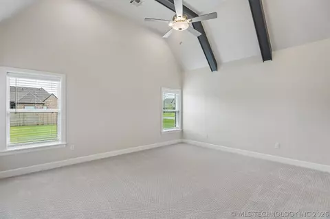 Bedroom - 84 E 165th Pl S, Glenpool, OK 74033 photo 3 of 13