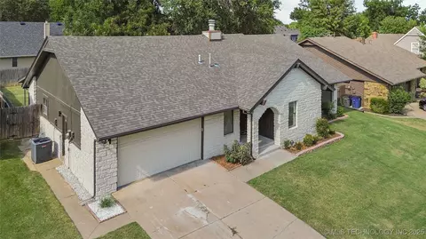 6229 E 78th Pl, Tulsa, OK 74136 photo 3