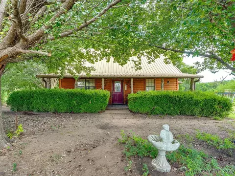 25573 County Road 1560, Allen, OK 74825