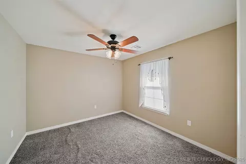 297 E 498 Cir, Pryor, OK 74361 photo 27