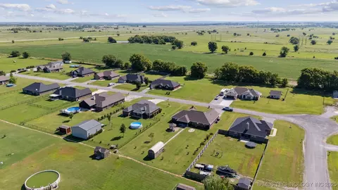 297 E 498 Cir, Pryor, OK 74361 photo 38