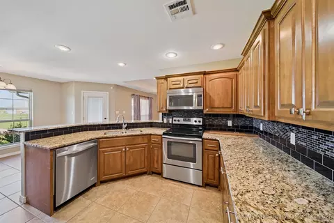 297 E 498 Cir, Pryor, OK 74361 photo 13