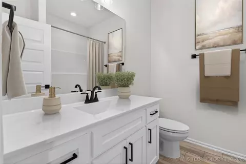 8516 El Paso St, Broken Arrow, OK 74014 photo 16