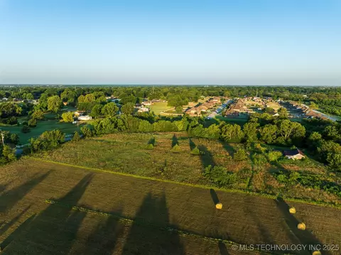 5 E 96th St, Broken Arrow, OK 74014 photo 9