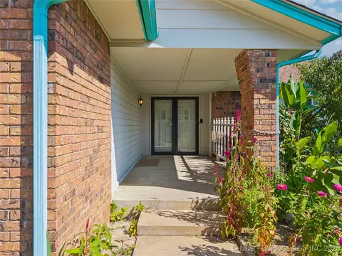 12517 E 38th St, Tulsa, OK 74146 photo 4