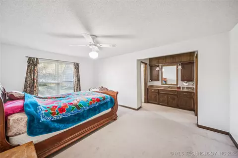 12517 E 38th St, Tulsa, OK 74146 photo 17