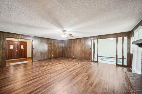 12517 E 38th St, Tulsa, OK 74146 photo 9