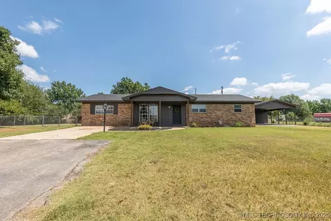12641 S 281st East Ave, Coweta, OK 74429