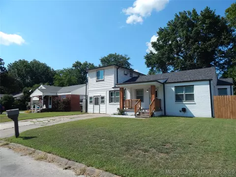 1632 Oxford Ln, Muskogee, OK 74403