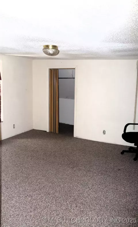 20090 Sharp Rd, Okmulgee, OK 74447 photo 29