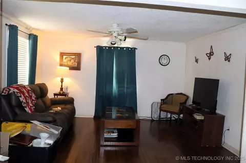 20090 Sharp Rd, Okmulgee, OK 74447 photo 18