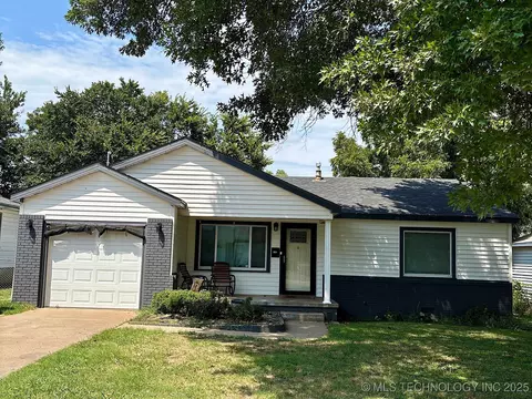 1116 E 6th St, Cushing, OK 74023 photo 3
