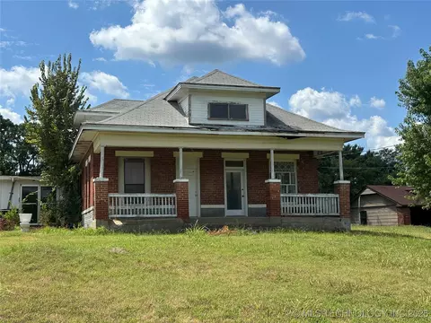 102 Oak, Hartshorne, OK 74547