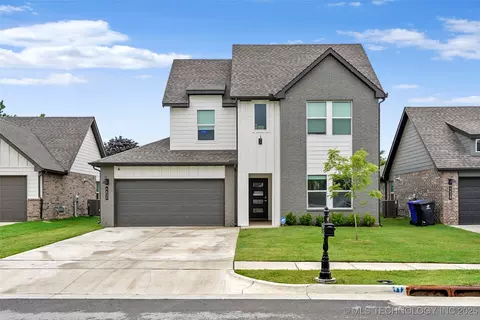 4632 S Chestnut Ave, Broken Arrow, OK 74011